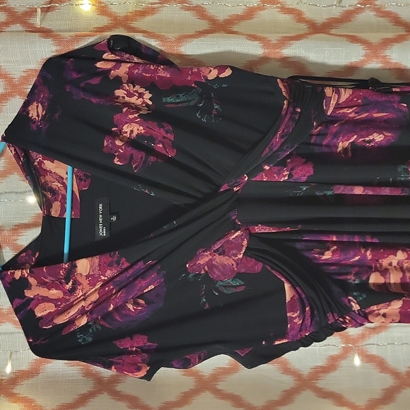 Floral Dress - Picture 2 of 6